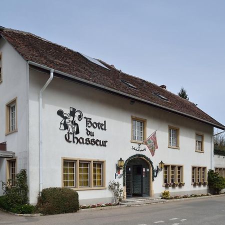 Hotel Du Chasseur Enges Exterior foto